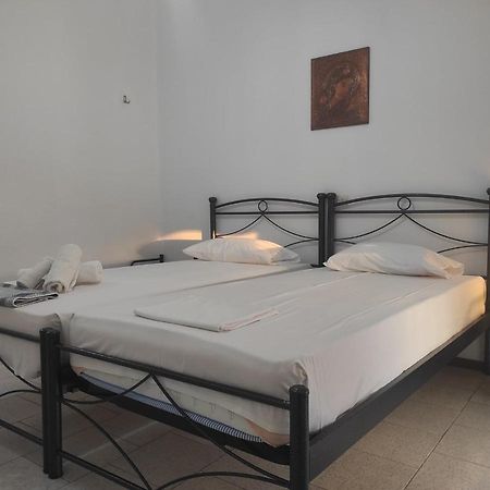 Λεμονιά Ενοικιαζόμενα Δωμάτια Loutrá Edipsoú Eksteriør bilde